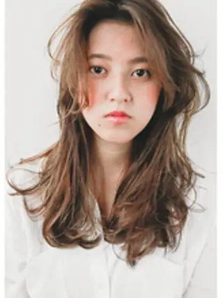 セミロング カラー ヘアデザイン ヴェルダのヘアスタイル