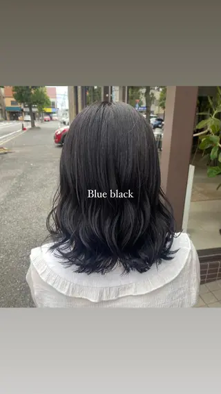 セミロング 透明感カラー 【問屋町】moe🪿のヘアスタイル