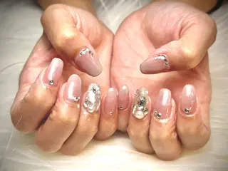 ネイル La vie mi nailニュアンスのネイルデザイン