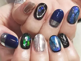 ネイル Miku. Nのネイルデザイン