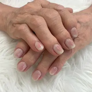 ネイル NAILSALON LUNON 獨協大学前駅店所属・LUNON 獨協大学前駅店のネイルデザイン