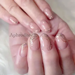 ネイル Aphrodite パラジェル認定サロンのネイルデザイン