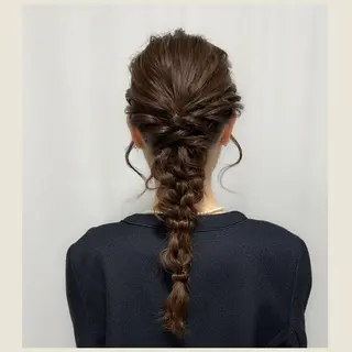 ヘアアレンジ CHATEAU TERRACE所属・似合うヘアメイク🪞 CHATEAUのヘアスタイル