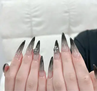 ネイル RiNo Nail Salon所属・RinO Nail 大阪のネイルデザイン