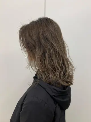 ミディアム カラー PAIR DAISUKEのヘアスタイル