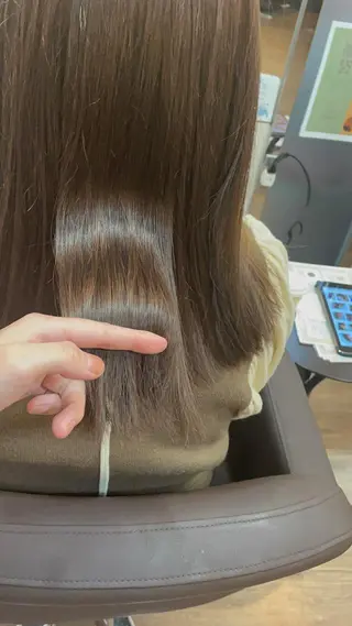 ミディアム 万都里 MATSURIのヘアスタイル