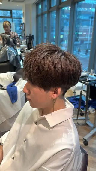 ショート カラー メンズ メンズ特化/ センターパート/八谷のヘアスタイル