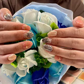 ネイル 奥園 良恵のネイルデザイン