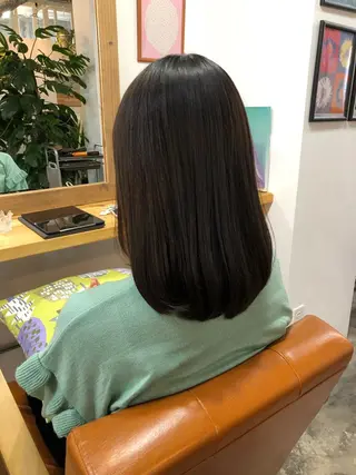 ミディアム 髪質改善ayame 横山諒のヘアスタイル