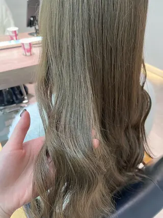 ロング カラー レイヤー/ハイトーン ೀユイ🌙のヘアスタイル