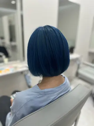 ショート カラー ヘアアレンジ 🩶【推しハイトーン 】yuzu🩶のヘアスタイル