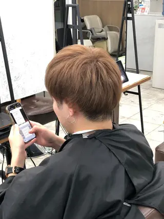 ショート カラー メンズ 白髪ぼかしハイライト 白髪ぼかしカラー中澤のヘアスタイル