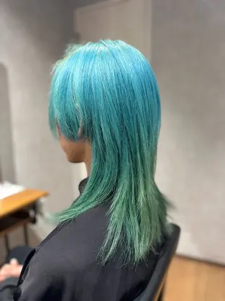 セミロング ✂️秋葉原 🤍YURI🤍のヘアスタイル