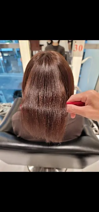 セミロング カラー Endearing所属・❇️安達 優心❇️ 髪質改善/艶髪特化のヘアスタイル