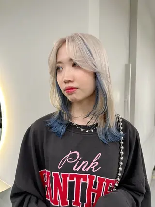 セミロング SOL.所属・ハイトーンカラー/デ ザインカラー中川竜斗のヘアスタイル