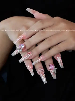 ネイル My My Beauty所属・ドラ Nailsのネイルデザイン