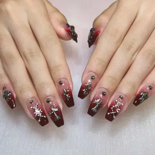 ネイル YOYO 💅のネイルデザイン