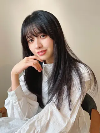 ロング カラー パーマ 🫧小顔×似合わせ× 透明感カラー🫧のヘアスタイル