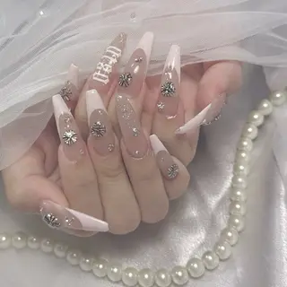 ネイル Mari 🎀六月移転のネイルデザイン