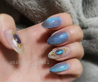 ミディアム カラー ネイル beauty salon ma'am所属・chihiro 小路ネイルのネイルデザイン