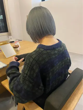 ショート SALT WATER所属・南堀江ハイトーン ×カットMIKU🍒のヘアスタイル