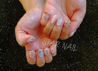 ネイル STAR NAIL所属・STAR NAILのネイルデザイン