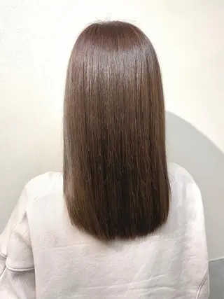 セミロング カラー 西 めぐみのヘアスタイル