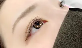 マツエク・マツパ アイブロウ レイヤー/艶カラー /韓国ヘア/高松のヘアスタイル