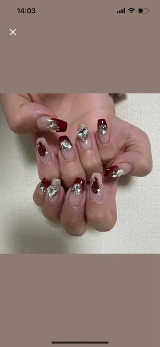 ネイル Guarendo錦糸町店所属・ガレンドウ 白澤 愛子のネイルデザイン