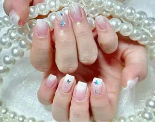 ネイル かすみ ✨のネイルデザイン