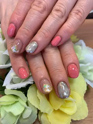 ネイル ASPILEAF所属・アスピリーフ さとみのマツエク・マツパデザイン