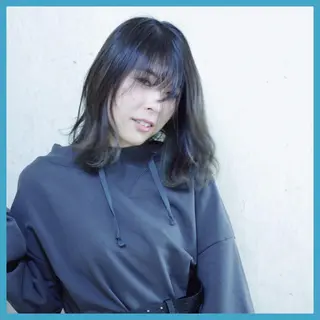 ミディアム カラー 小沢 佑次のヘアスタイル