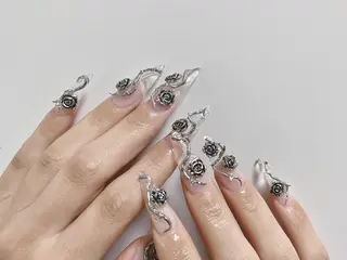 ネイル 🤎mini 🤍可愛らしいネイルのネイルデザイン