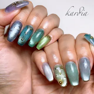 ネイル καρδιά -ｶﾙﾃﾞｨｱ-のネイルデザイン