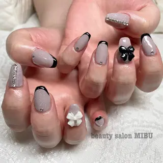 ネイル Sunny.Roa fujiのネイルデザイン