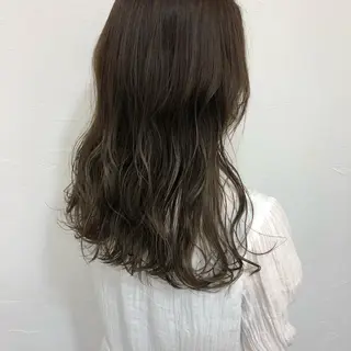 セミロング GLROW haruhiのヘアスタイル