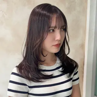 セミロング 滋賀No.1レイヤー 透明感カラー縮毛矯正のヘアスタイル