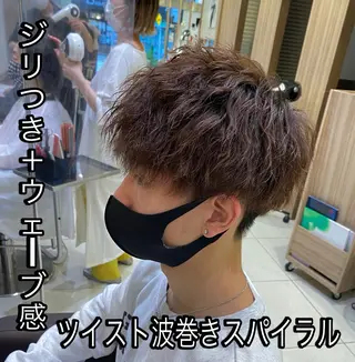 パーマ メンズ 【メンズパーマ✨️ フェザーパーマ】岩城のヘアスタイル