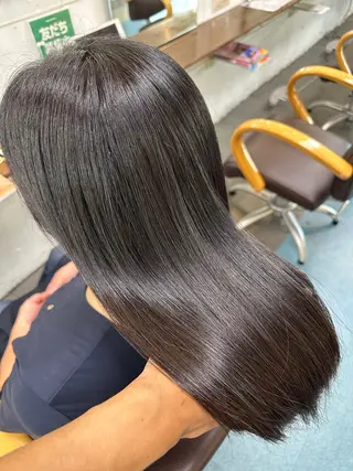 セミロング 【髪質改善】に特化 オリーブオイルクラブのヘアスタイル