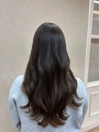 カラー 板倉 奏美のヘアスタイル