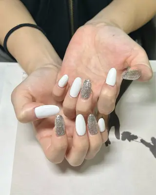 ネイル コウ ヨウのネイルデザイン