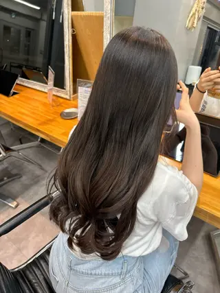 ロング 池袋🫧mio🫧 透明感ワンカラー🫧のヘアスタイル