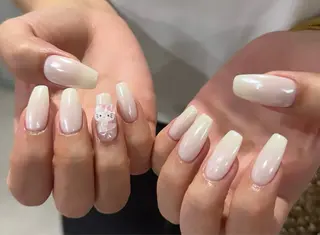 ネイル amiLe_ Yukino🎀のネイルデザイン