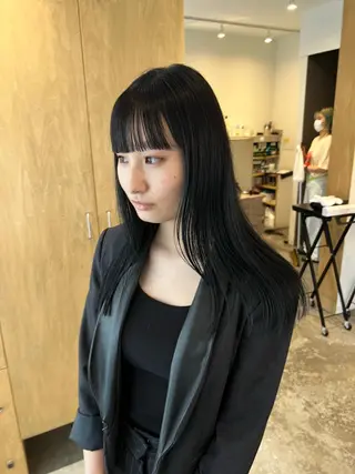 セミロング ミディアムパーマ /癖毛パーマのヘアスタイル