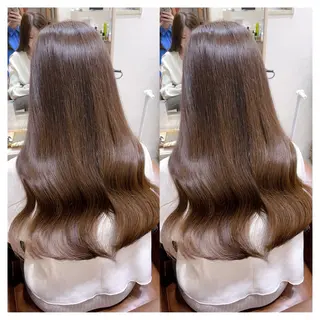 ロング カラー 村山 茉衣のヘアスタイル