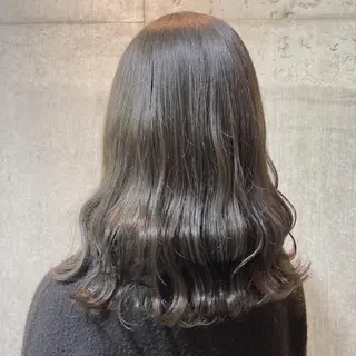 セミロング カラー 暗髪/艶髪/Ono .のヘアスタイル