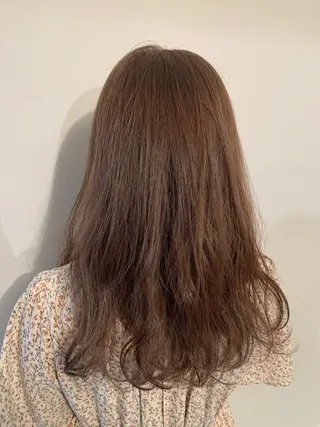 カラー パーマ ヘアアレンジ 加藤 綾華のヘアスタイル