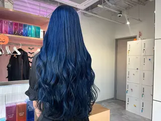 ロング カラー YUI /Lovisのヘアスタイル