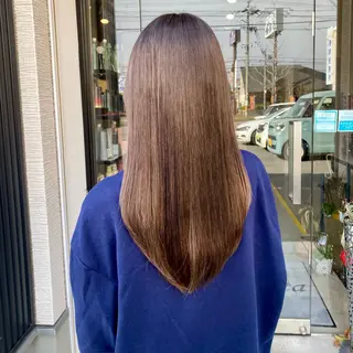 ロング カラー 惣木 菜穂のヘアスタイル