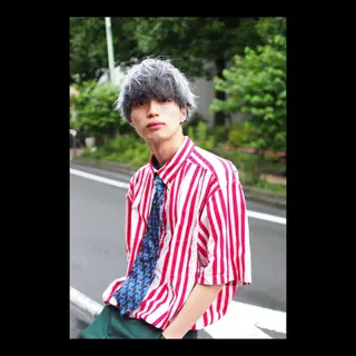 ショート カラー メンズ 及川シゲル 髪質改善講師のヘアスタイル